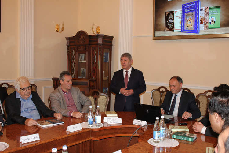 Presentation of the project “Azerbaijani literature in Uzbek language”