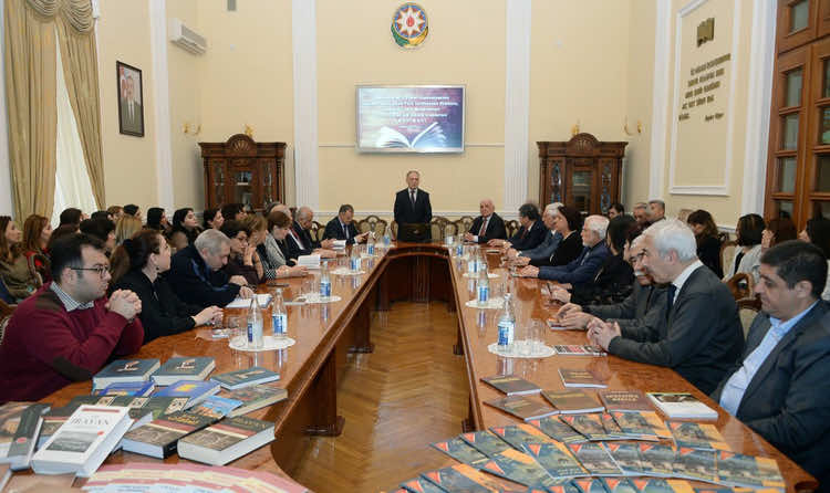 Presentation of academician Yagub Mahmudov’s books published in foreign languages was held in Presidential Library