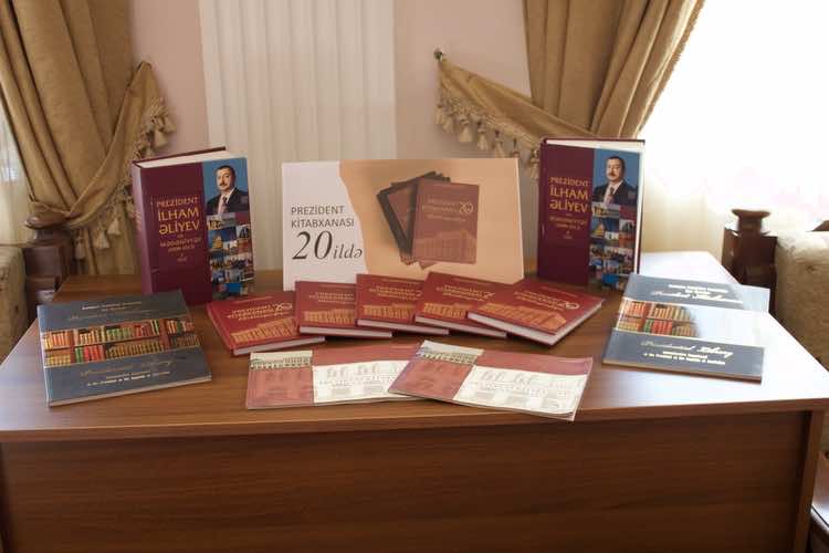 Library hosts presentation ceremony of book 