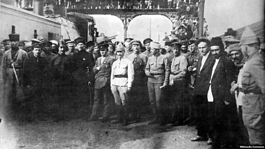 Bolşevik istilası - Azərbaycan Xalq Cümhuriyyətinin süqutu