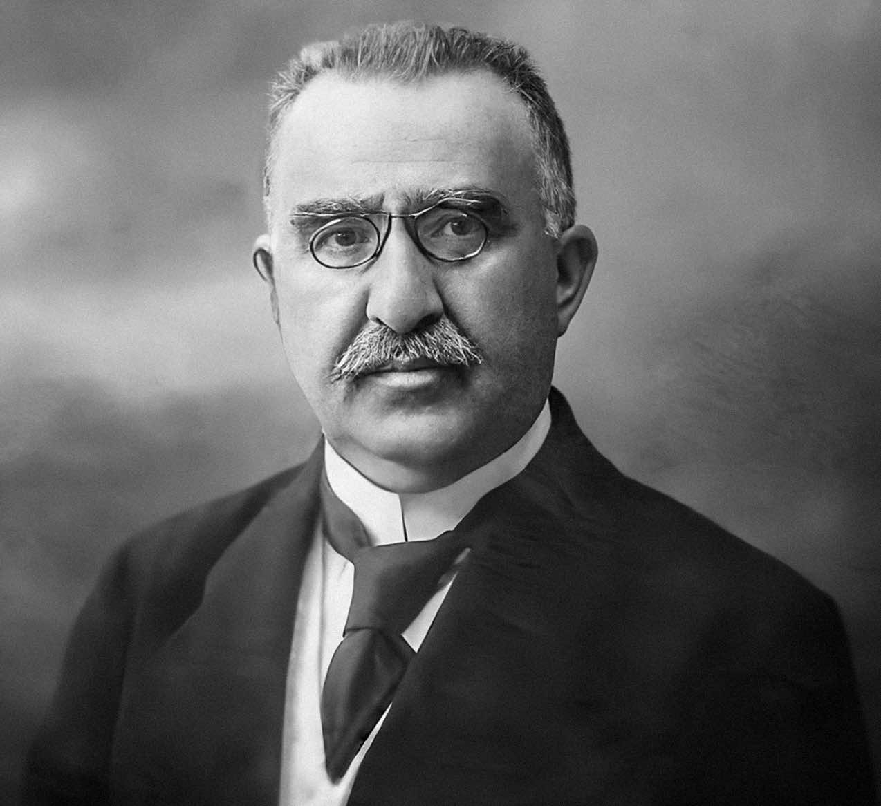 Azərbaycan parlamentinin ilk sədri, diplomat Əlimərdan bəy Topçubaşov
