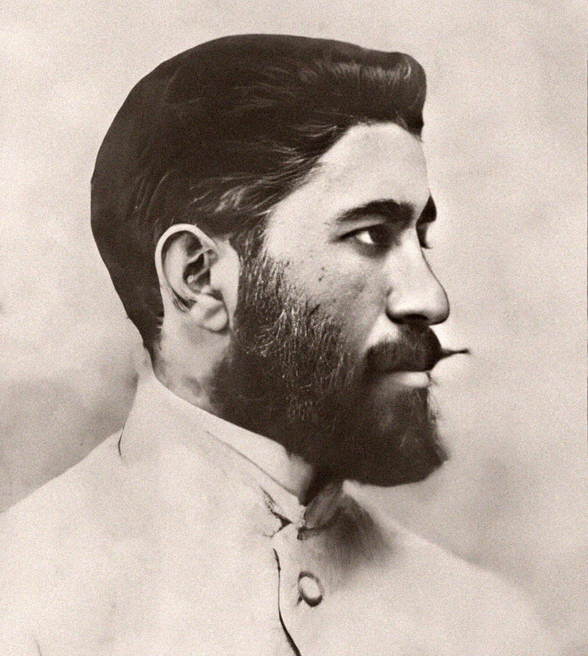 Azərbaycan Xalq Cümhuriyyətinin görkəmli dövlət və siyasi xadimi Xosrov bəy Sultanov