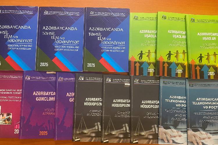 Azərbaycan Respublikasının Dövlət Statistika Komitəsi Prezident Kitabxanasına yeni nəşrlər hədiyyə edib
