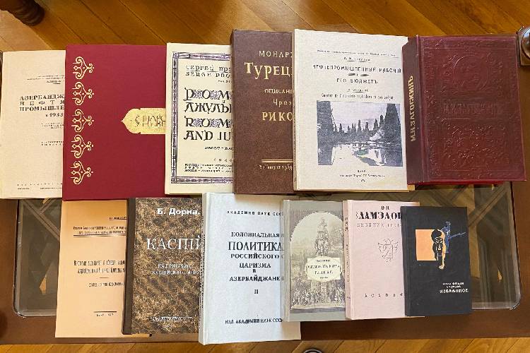 Prezident Kitabxanasının nadir nəşrləri bərpa olunaraq istifadəyə verilib