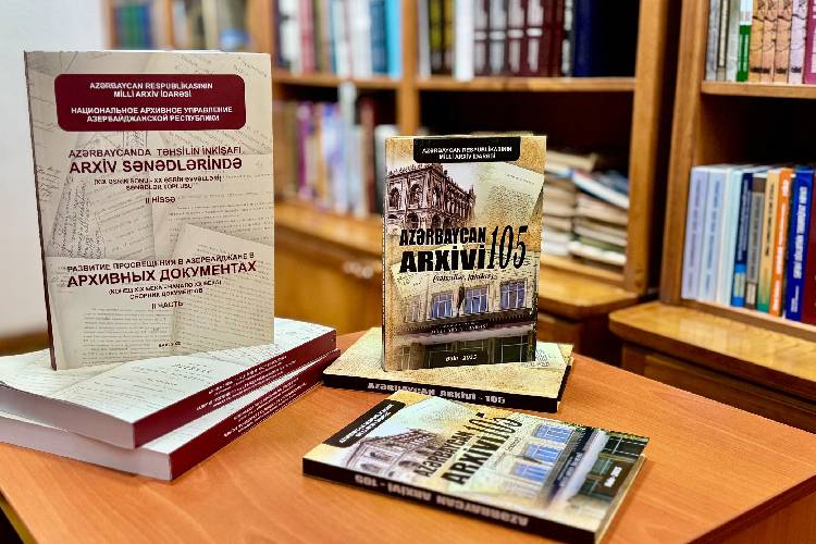 Milli Arxiv İdarəsinin Prezident Kitabxanasına dəyərli nəşrlər hədiyyəsi