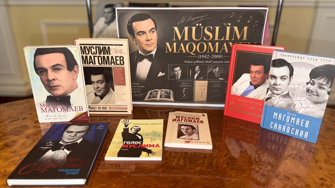 Prezident Kitabxanasında Müslüm Maqomayevə həsr olunmuş kitab sərgisi təşkil olunub