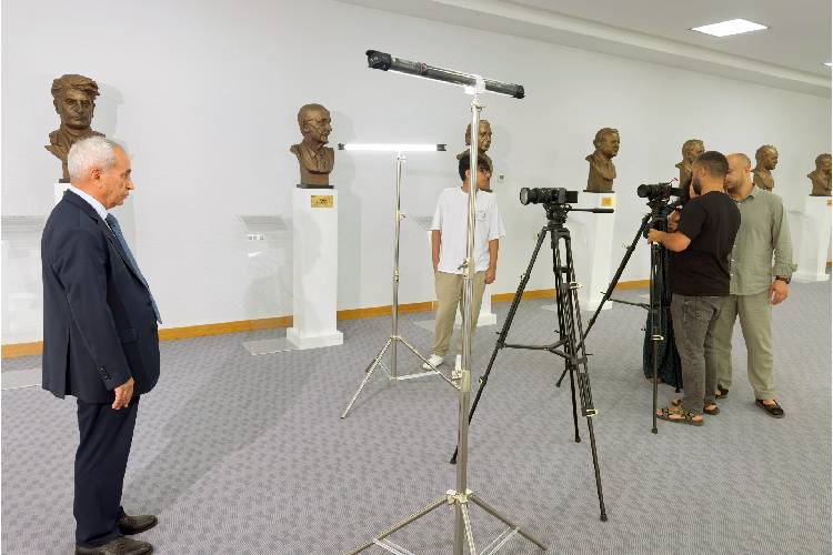 Сотрудник Президентской библиотеки в документальном фильме, снятом в рамках проекта «Наследие Западного Азербайджана», рассказал о мечетях Иревана